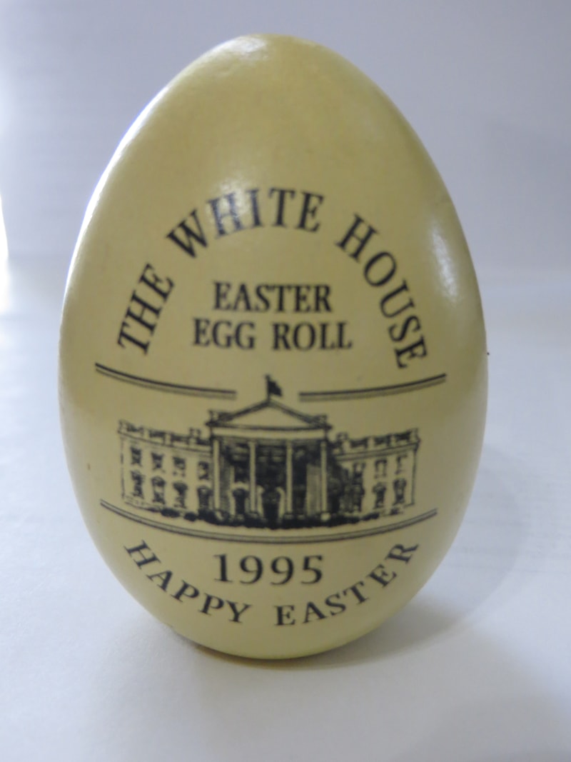 1995 Commemorative Clinton White House Easter Egg